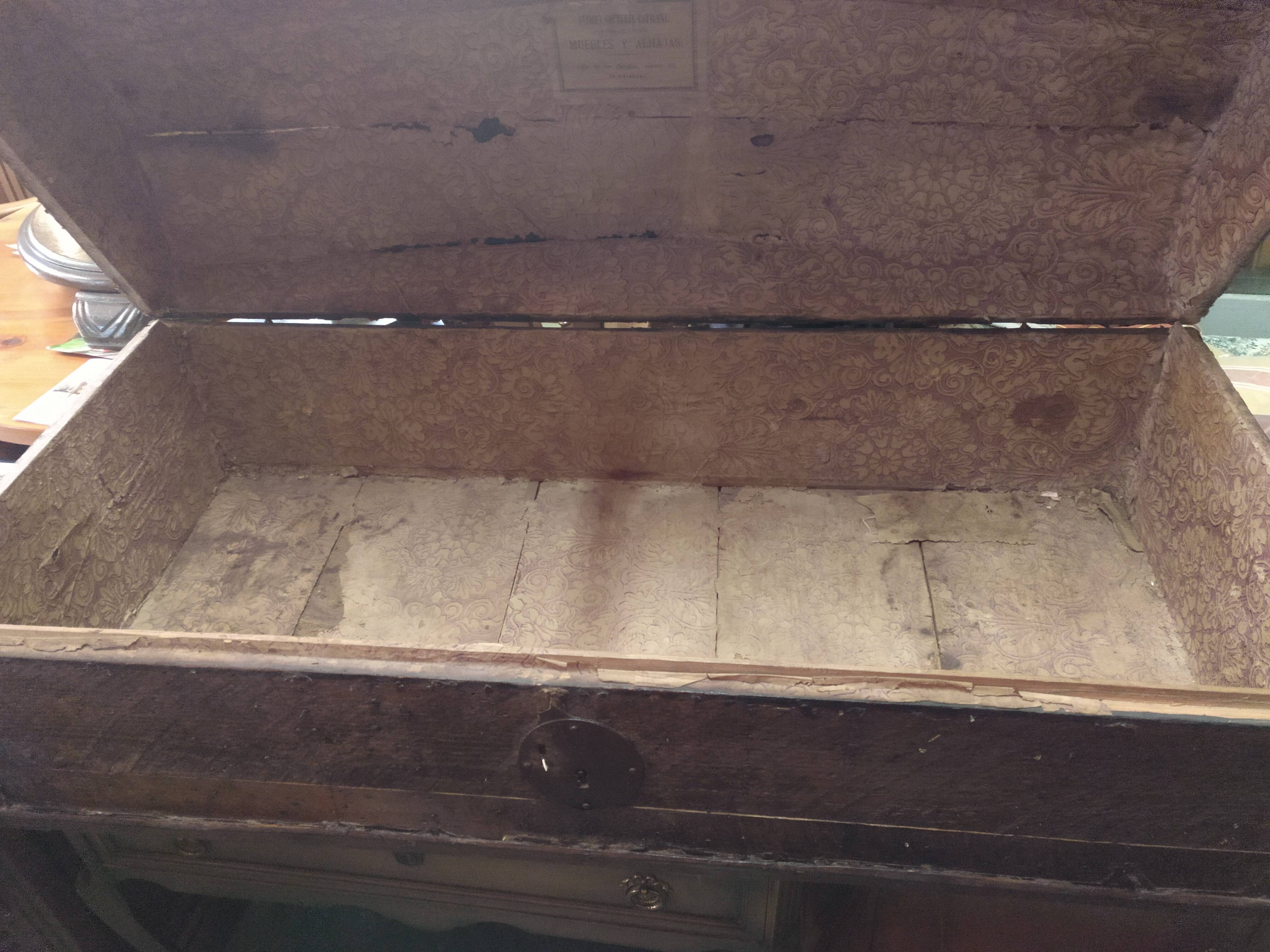 Baúl de madera antiguo 3