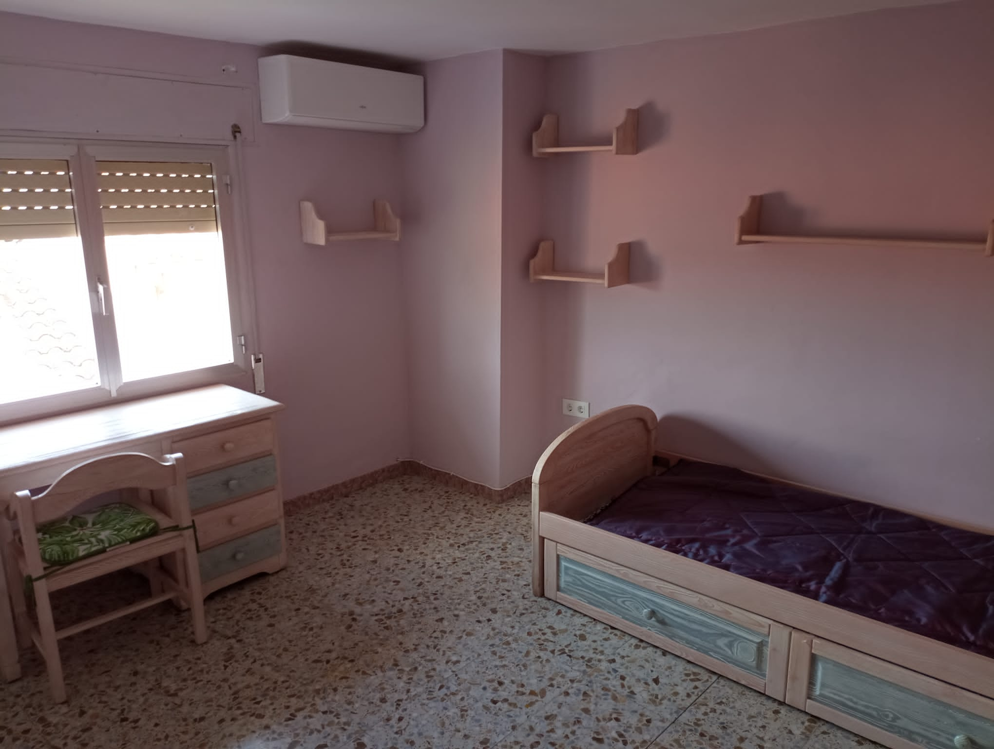 Dormitorio juvenil 4