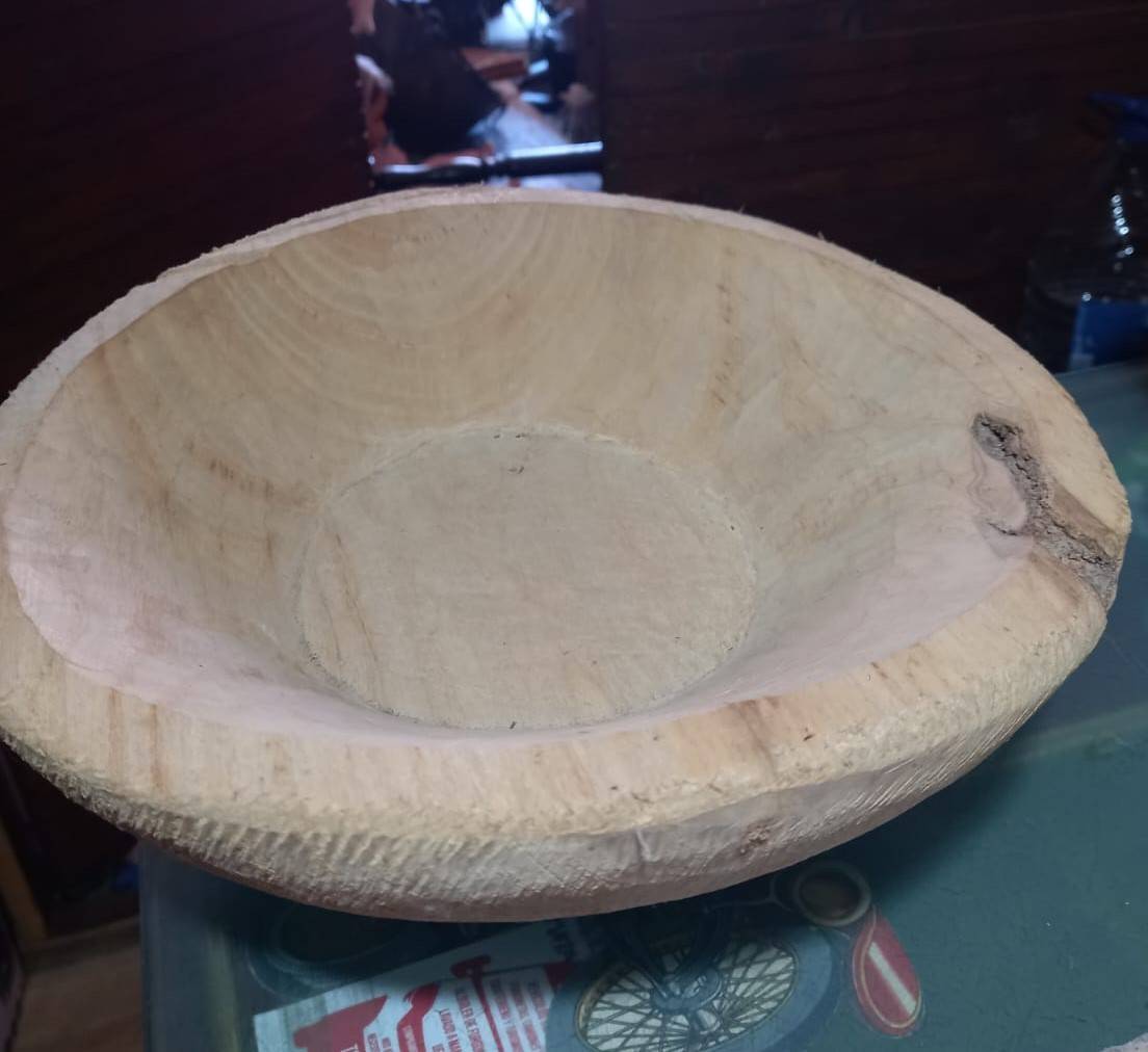 Cuenco de madera de fresno hecho a mano modelo 2 1