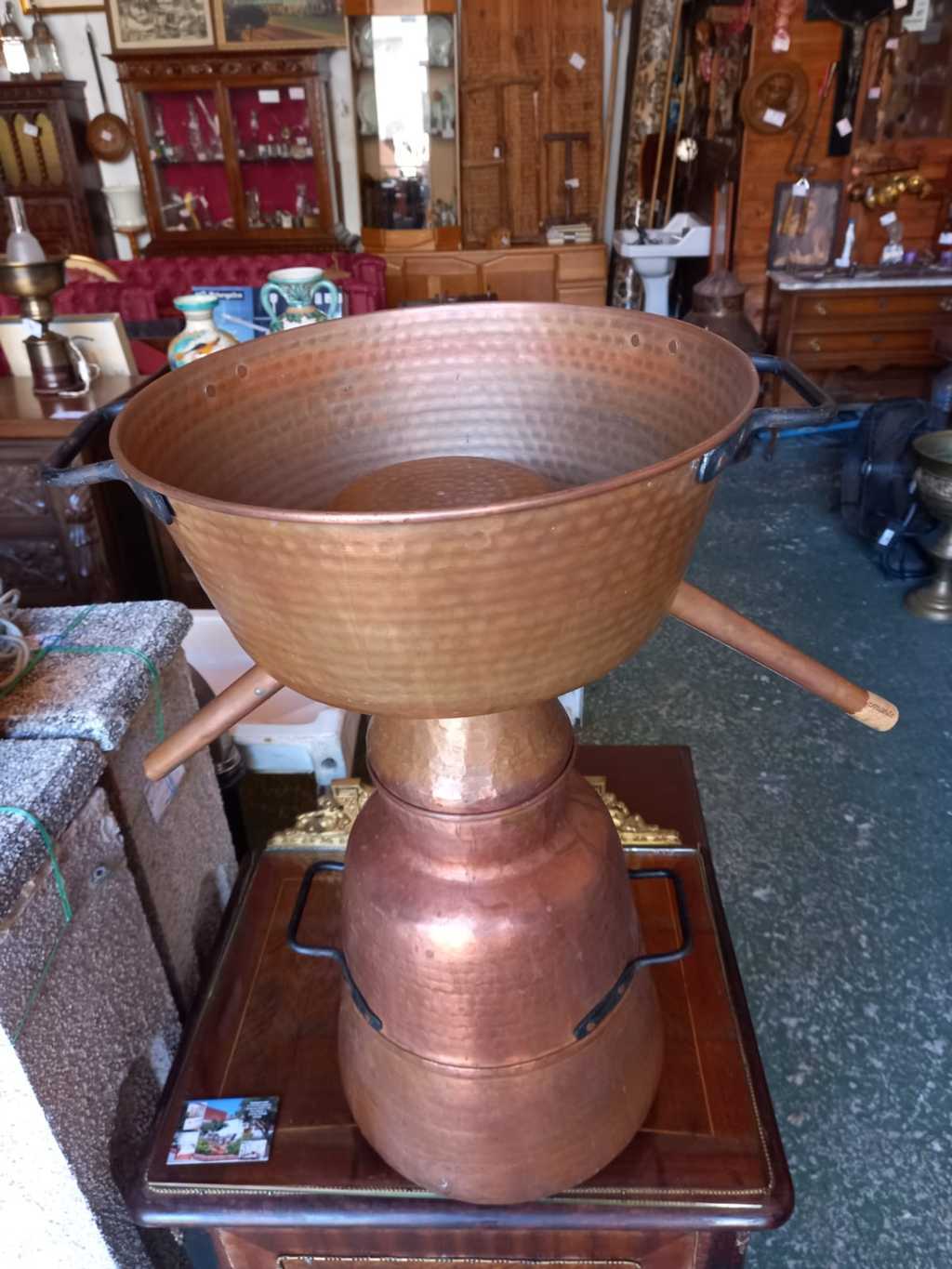 Alambique de cobre vintage