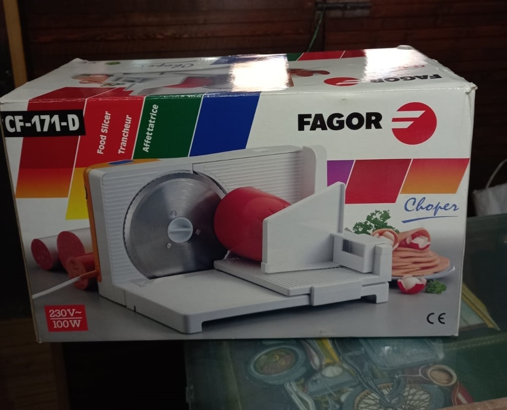Cortadora de fiambre Fagor para estrenar 2