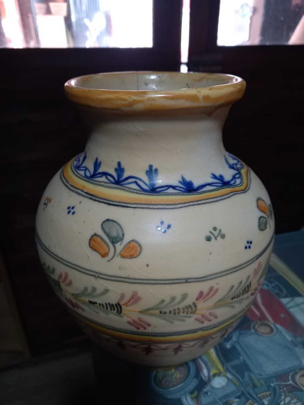 Jarrón de cerámica pintado a mano los Nardos 1