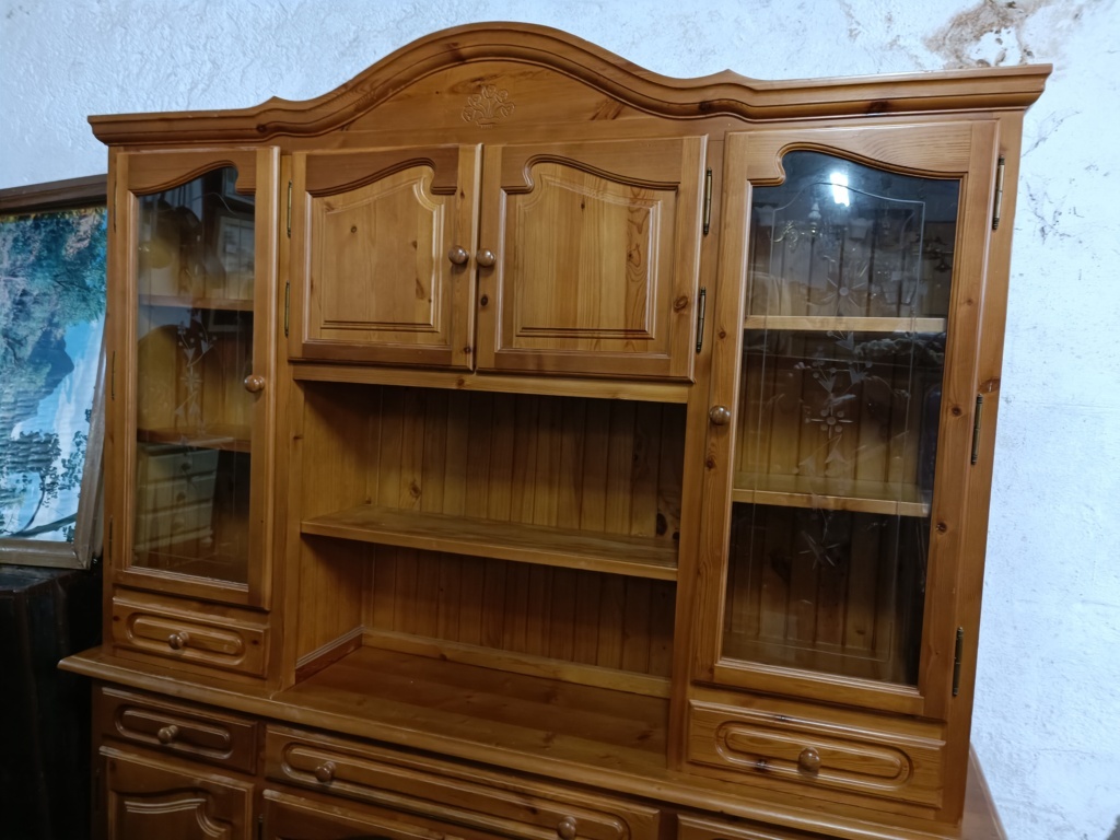 Mueble de salón como nuevo de color miel 2