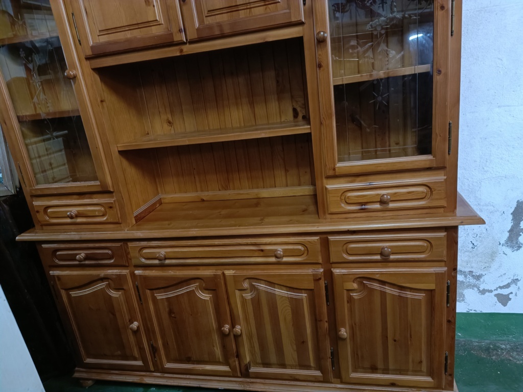 Mueble de salón como nuevo de color miel 3