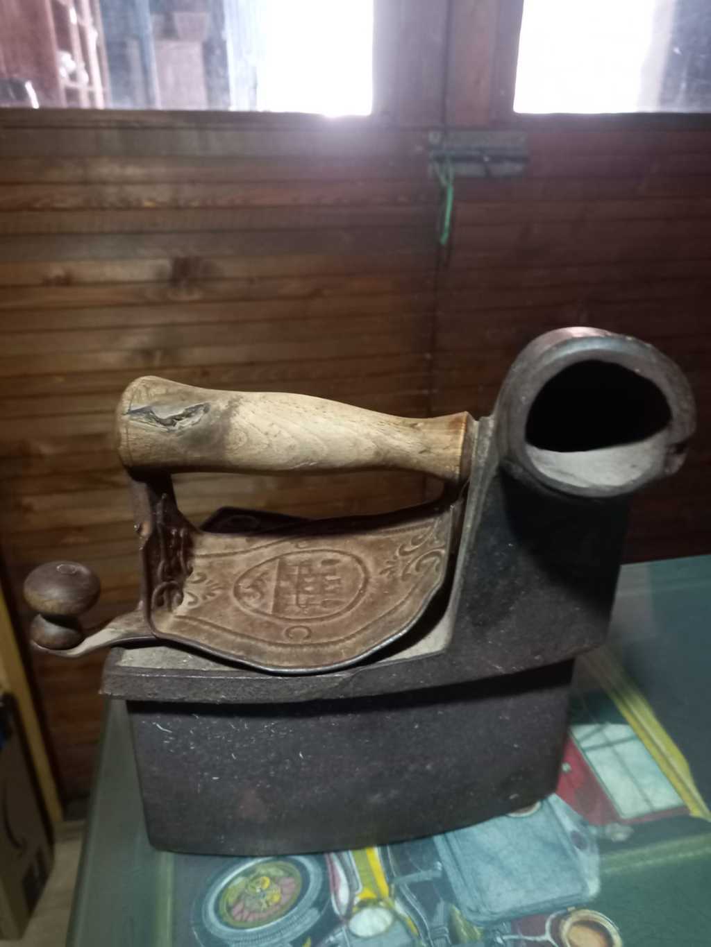 Plancha vintage de carbón 1