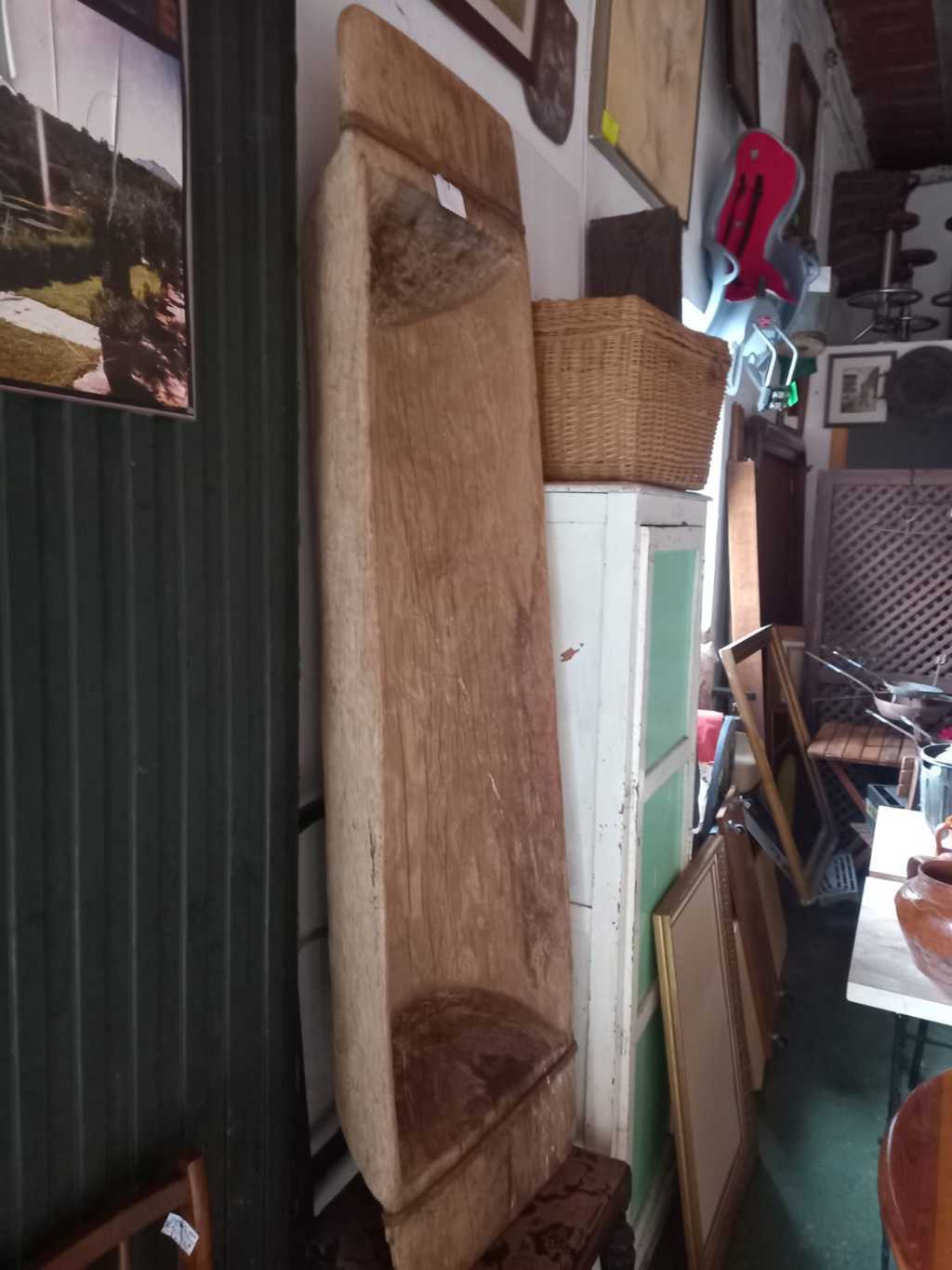 Artesa de madera hecha de una pieza modelo 2 2