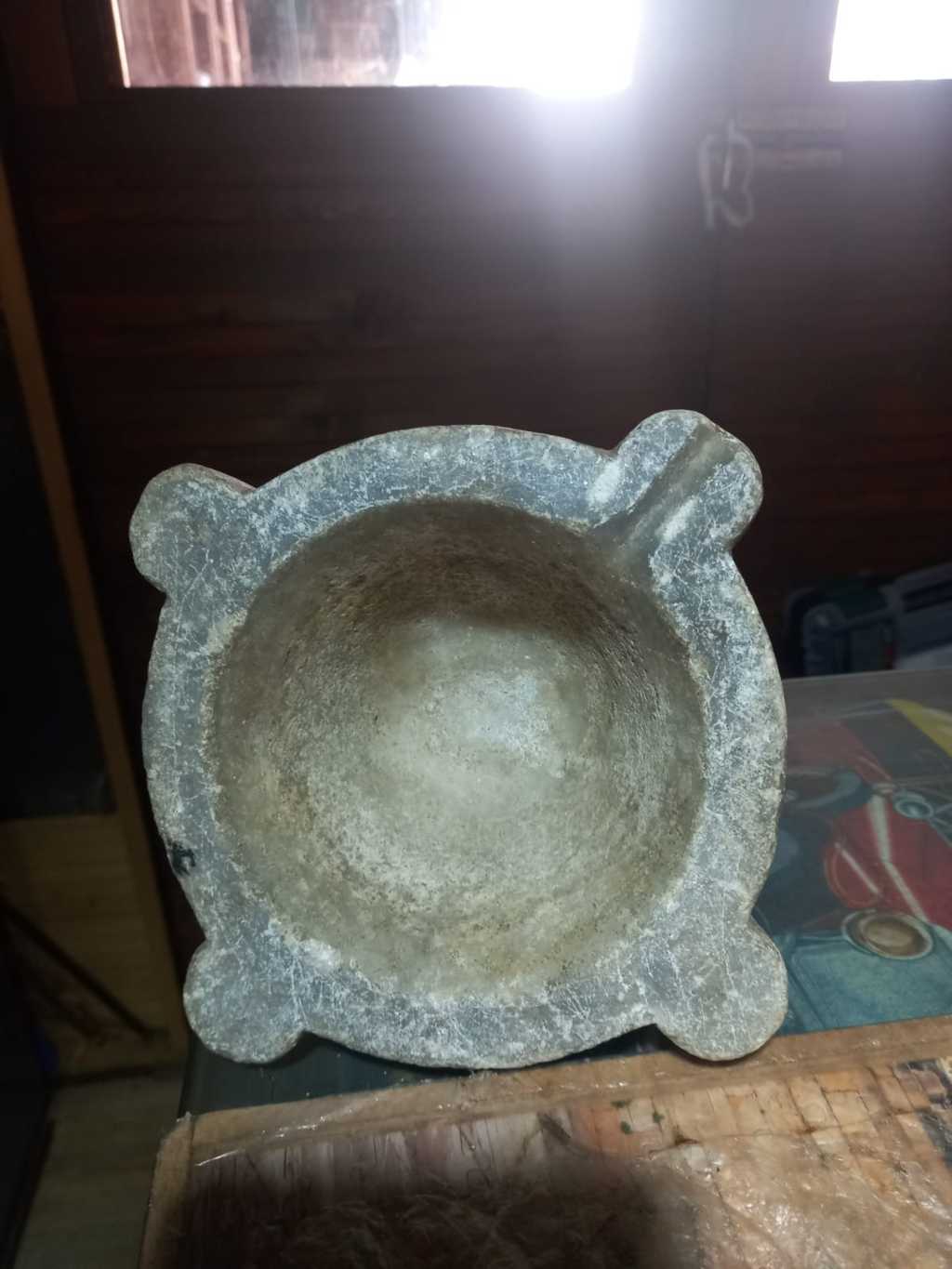 Mortero de mármol redondo 2