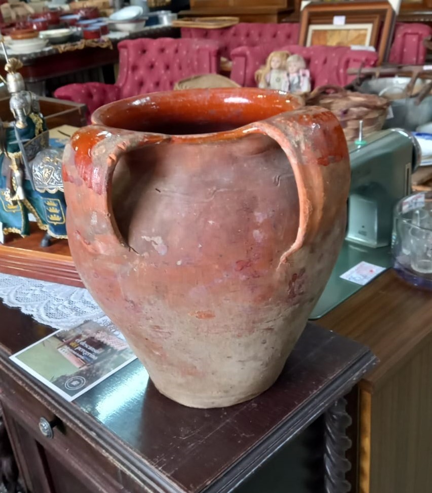 Olla-puchero de barro vintage 1