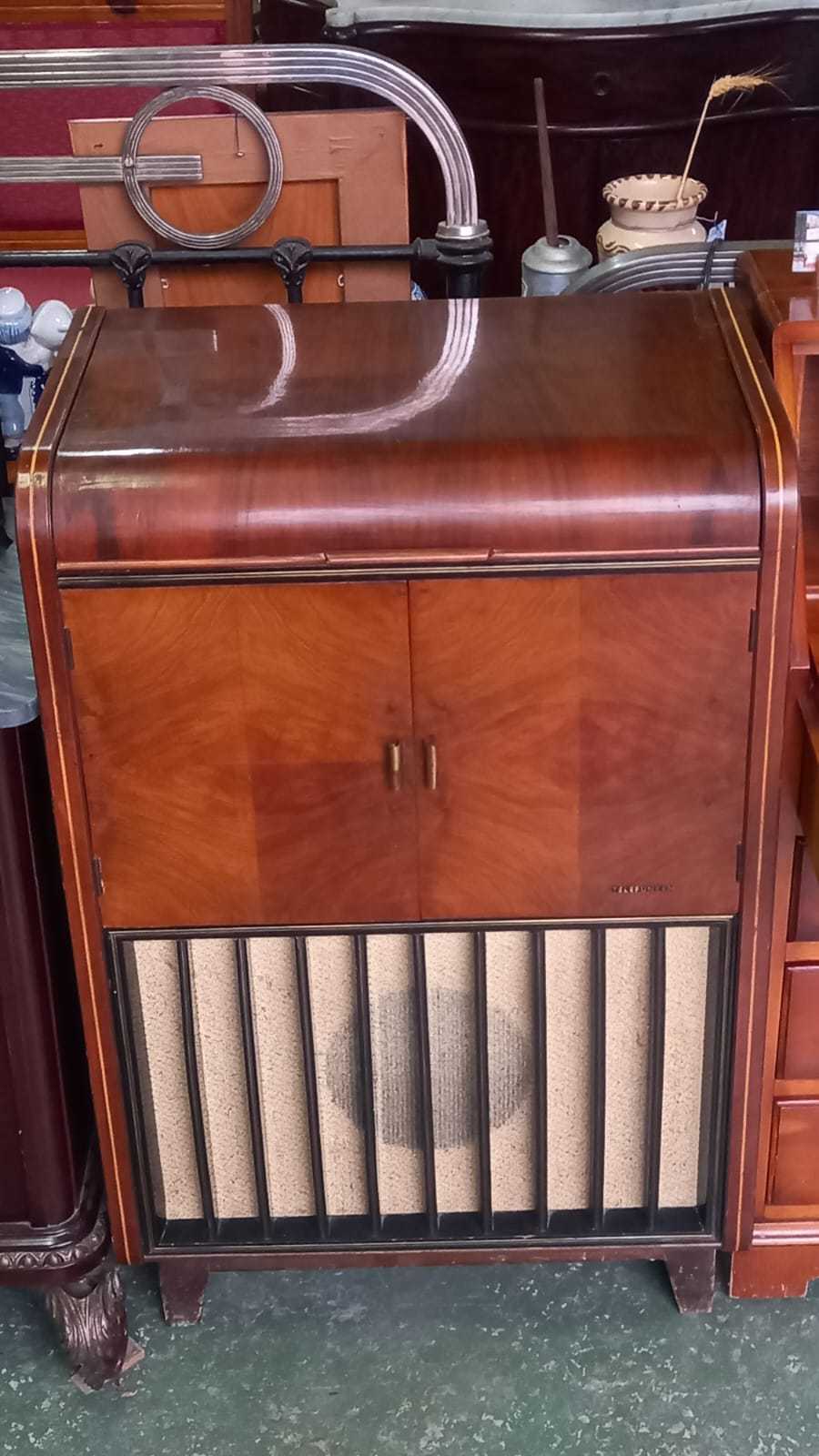 Radio tocadiscos Telefunken FA-1595-3D Beethoven 1