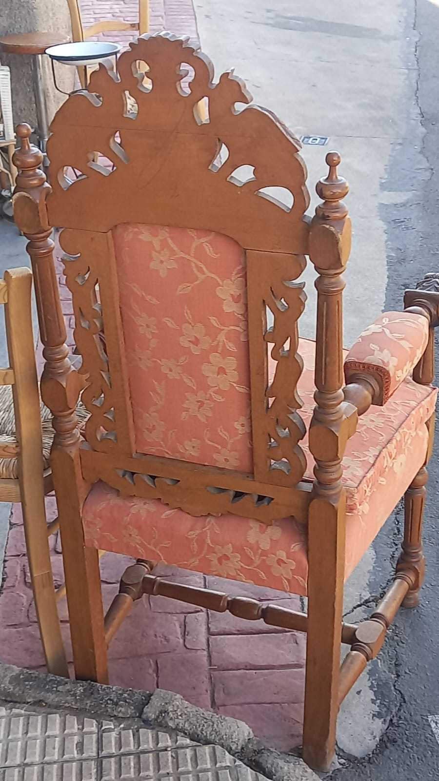 Sillón del barroco del siglo XIX de haya 2