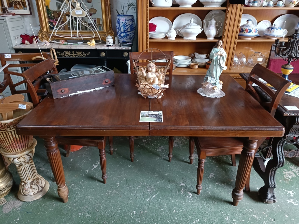 Mesa de salón extensible de madera maciza y 4 sillas 2