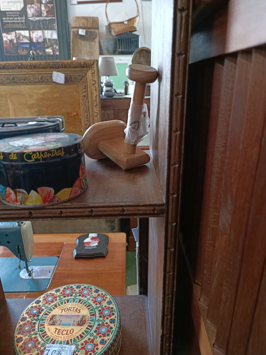 Estantería-librería de madera maciza 4