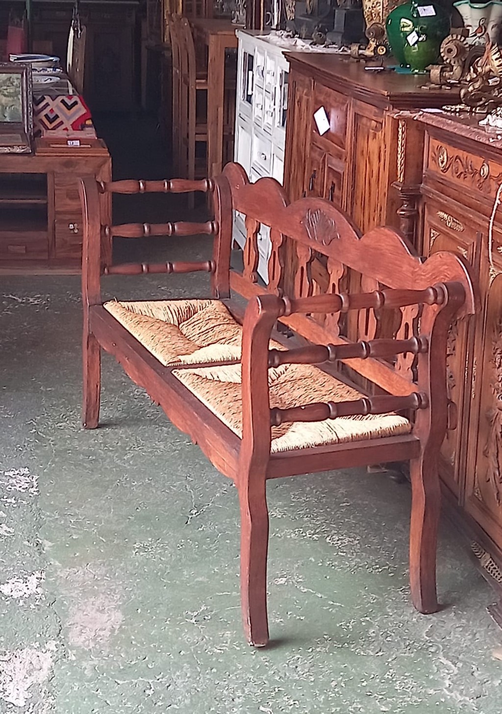 Banco de madera rústico o colonial con culo de enea 2