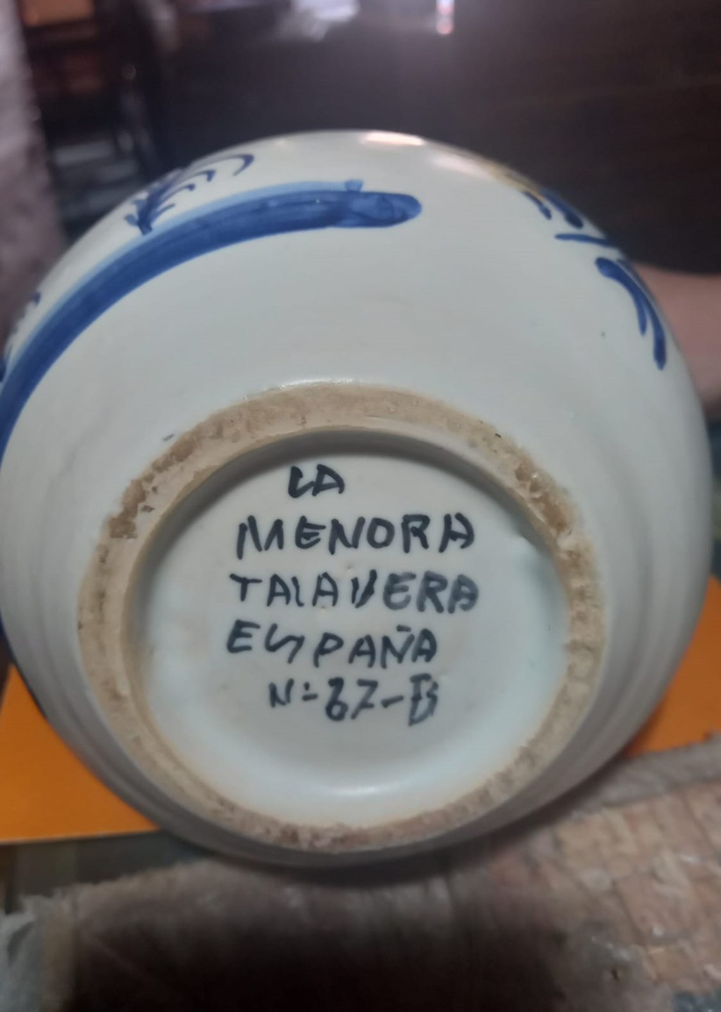 Jarra de cerámica vidriada La Menora Talavera 3
