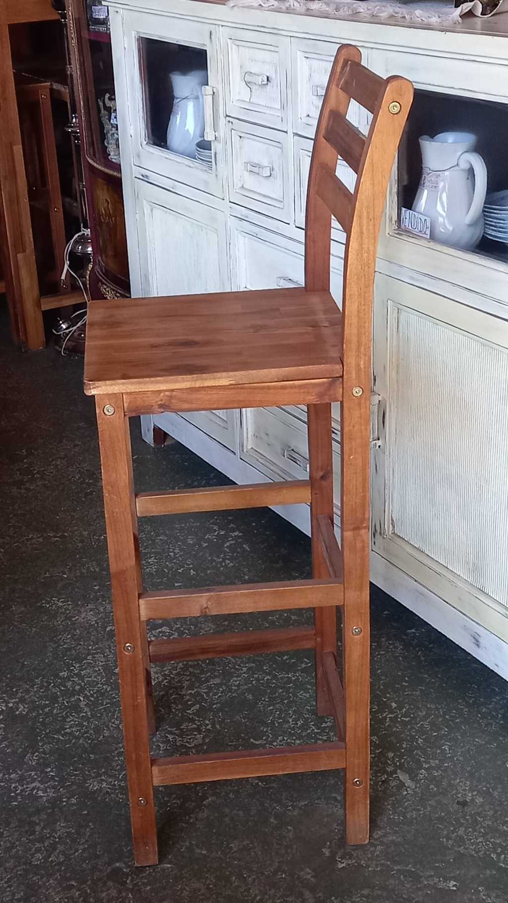 Taburete de madera de acacia rústico 2